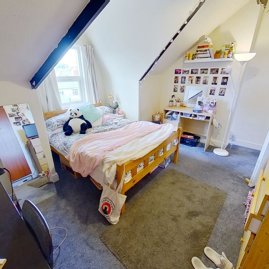 Grimthorpe Street, Headingley - Photo 1