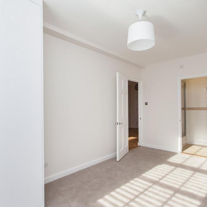 3 bedroom apartment to rent - Photo 1