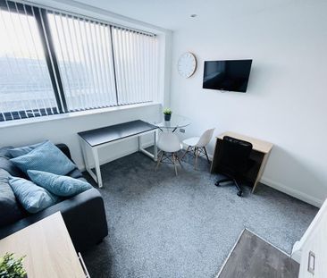 Studio to rent - Photo 3