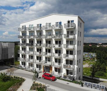 Almbygatan 14, Rinkeby - Foto 2