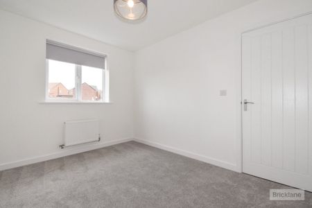 Gamble Avenue - Photo 3