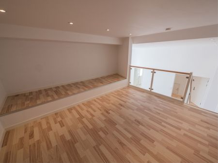 Super lækker 2-værelses med hems i midtbyen - Photo 5