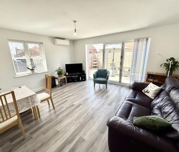 2 bedroom detached bungalow to rent - Photo 1