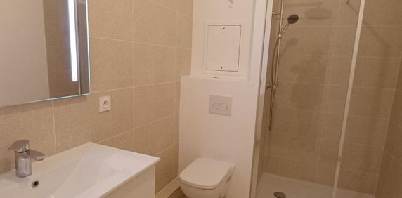 location Appartement T1 DE 29.38m² À VANVES - Photo 2