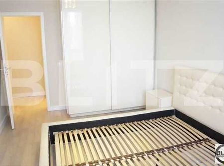 3 camere, 80 mp, imobil nou, mobilat lux, complex Platinia Dorobantilor - Photo 4