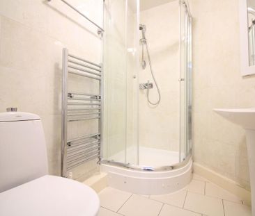 Hatton Road, Feltham - Photo 6