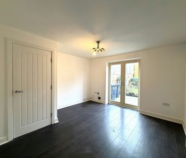 Grace Avenue, North Hykeham, LN6 - Photo 1