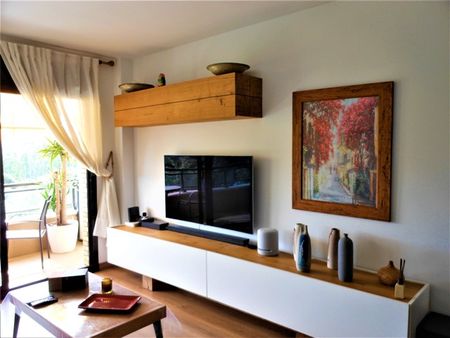 IMPRESIONANTE APARTAMENTO A 30 M DE LA PLAYA. (Disponible a partir de Septiembre) - Photo 3