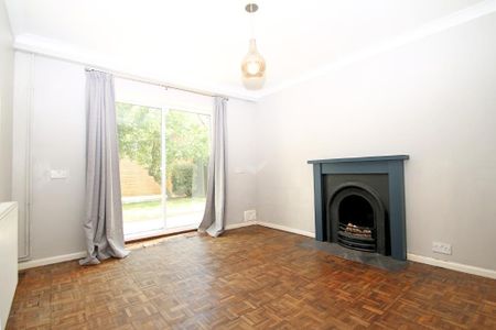 3 bedroom detached house to rent - Photo 5