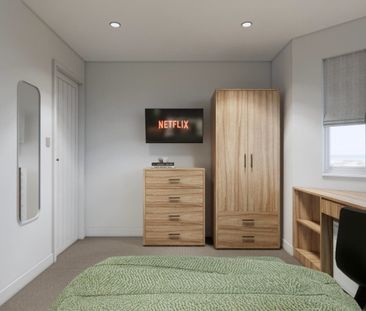 Highfield Road, BOURNEMOUTH - Photo 5