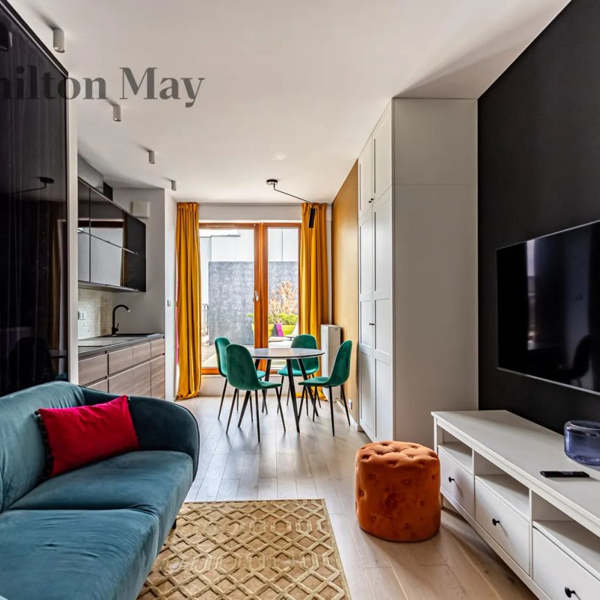 Wyjątkowy apartament z tarasem w sercu Woli - Zdjęcie 1
