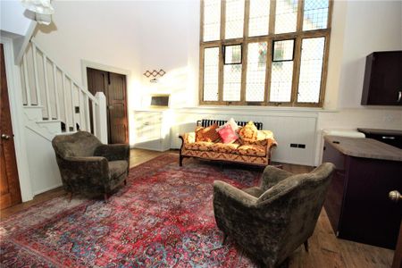 2 bedroom semi-detached house to rent - Photo 2