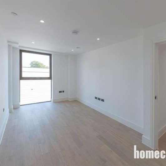 Colts Village Apartments, Barking Road, London, E6 - Photo 1