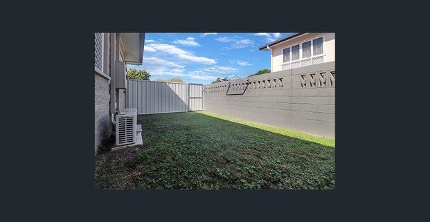 FANTASTIC UNIT GREAT LOCATION - Photo 1