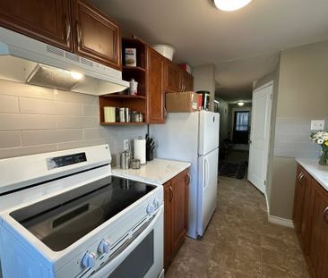 For Lease - 62 Corbett Drive, Barrie, Ontario - Photo 6