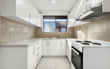 Modern Apartment in Convenient Location - Photo 3