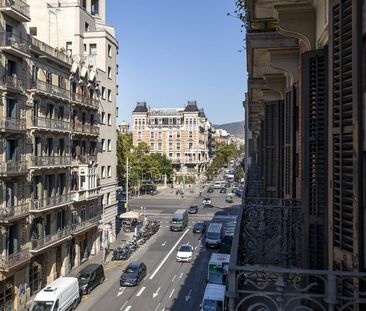 Magnificent 3-bedroom apartment of exceptional quality with parking for rent in Barcelona’s Eixample Right - Foto 2