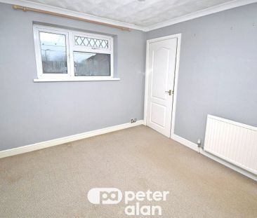 Worcester Crescent, NEWPORT - Photo 5