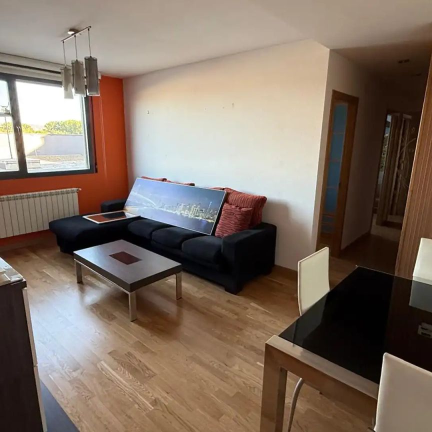 Piso de alquiler en Juan Crisóstomo de Arriaga, Universidad - Foto 1