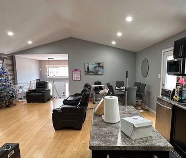 For Lease - 1004 Marigold Crescent, London North, Ontario - Photo 2