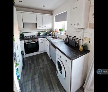 3 bedroom terraced house to rent - Photo 3