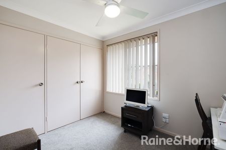 Functional 3-Bedroom Villa in Warners Bay - Photo 4