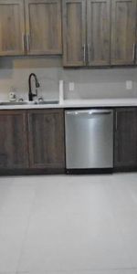 5 ½ rue Papineau Rénové 5 électros inclus Montréal LIBRE - Photo 3