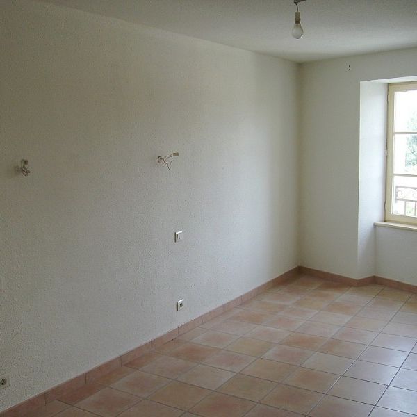 Location appartement 3 pièces, 81.37m², Limoux - Photo 1