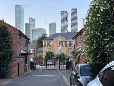 YOHO Canary Wharf Room 1 Room 2 - Photo 5