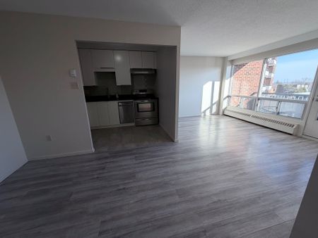 For Lease - 20 Chesterton Drive Unit# 209, Cityview - Parkwoods Hills - Rideau Shore, Ontario - Photo 2