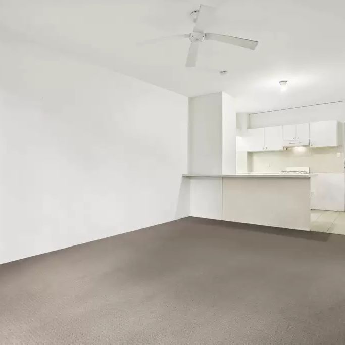 Chippendale Gem with Private Courtyard - Photo 1