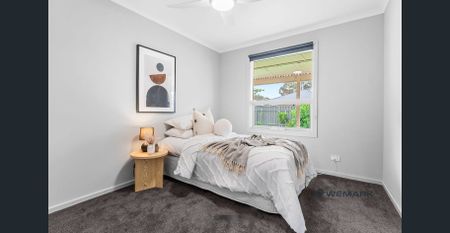 Home Sweet Home in the Heart of Paralowie! 🏡 - Photo 4