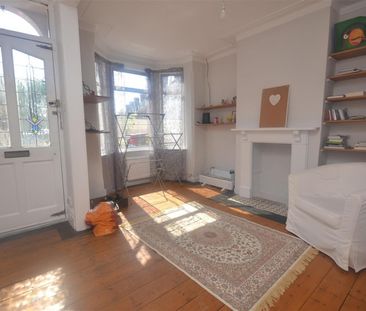 2 bedroom House To Let - Photo 3