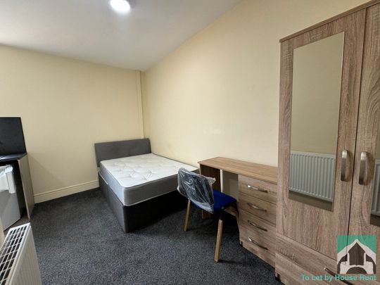 FLAT 1 - 864 Bristol Road, Selly Oak, Birmingham, B29 6HW - Photo 1