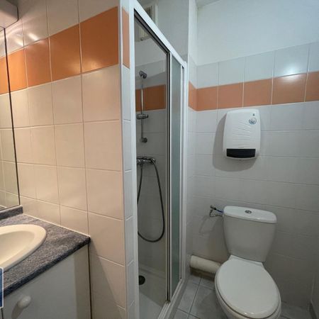 Location Appartement 1 pièce 20m² NARBONNE 11100 - Photo 3