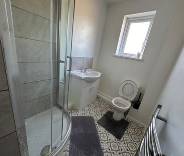 4 bedroom house of multiple occupation to rent - Photo 5