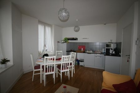 À LOUER – T3 NON MEUBLÉ de 42 m², Rue du Sec Arembault – LILLE-CENTRE réf 51-33 - Photo 2