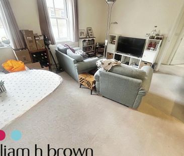 Hussar Close, Colchester - Photo 1