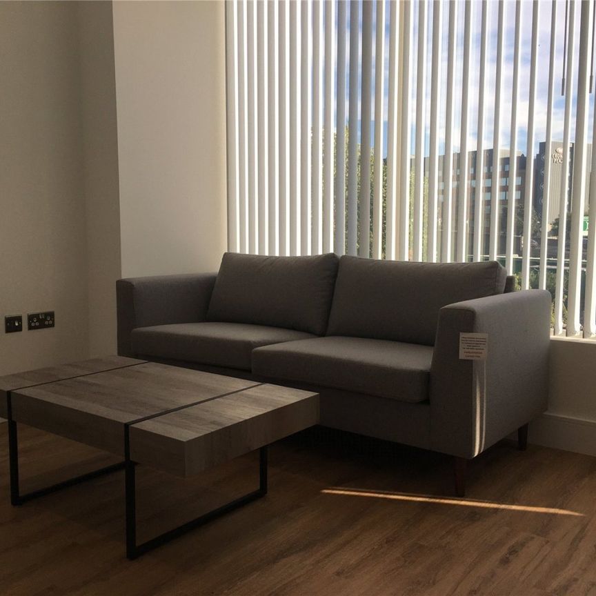 West Gate, Ealing, W5 - Photo 1