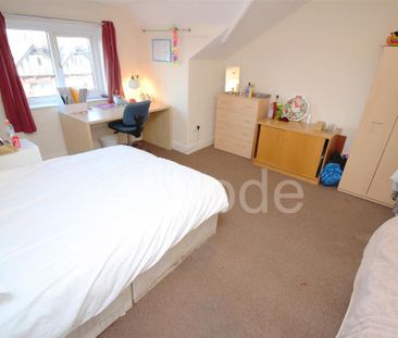 5 bedroom house to rent - Photo 2