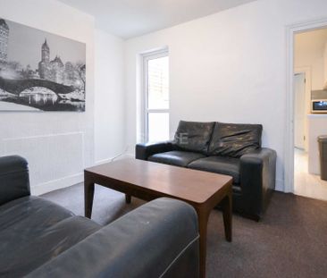 Price £2,200 pcm - Available 01/07/2025 - Furnished - Photo 6