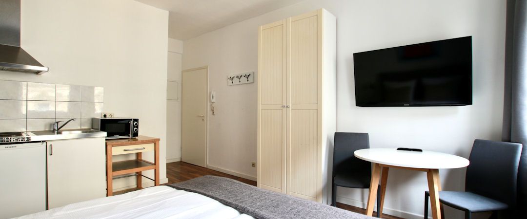 Möbliertes City-Apartment direkt im Belgischen Viertel gelegen! - Photo 1