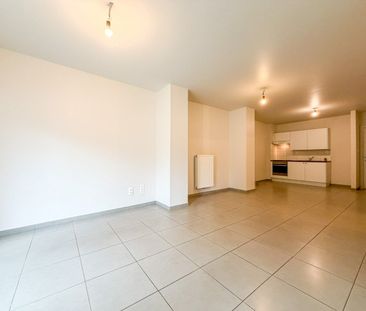 Gezellig 2-slpk appartement met terras, autostaanplaats, Torhout - Photo 3