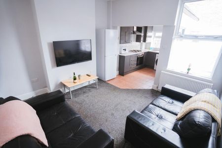 3 bedroom house share to rent - Photo 2