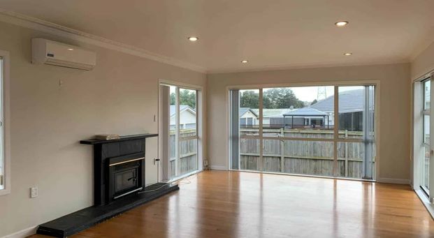 Spacious Three Bedroom Family Home in Mt Welli... - Photo 1