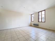 Location Appartement 2 pièces 57m² STE FOY LA GRANDE 33220 - Photo 2