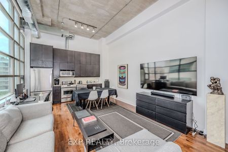 Tip Top Lofts #403 - Photo 2