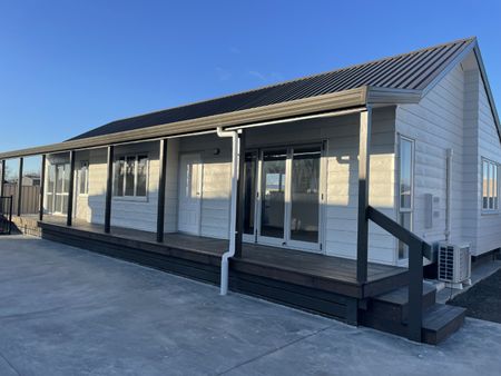 Tarbet Street, Flaxmere - Photo 2