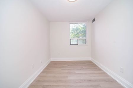 For Lease - 10 Muirhead Road Unit# 206, Toronto, Ontario - Photo 5