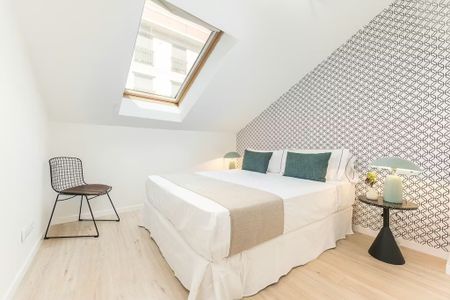 Calle de Palafox, Madrid, Community of Madrid 28010 - Photo 2